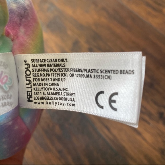 Squishmallows Bailey the Llama - Picture 5 of 6